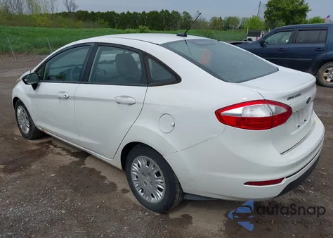 2015 Ford Fiesta S z USA, uszkodzony, nr VIN 3FADP4AJ2FM189449